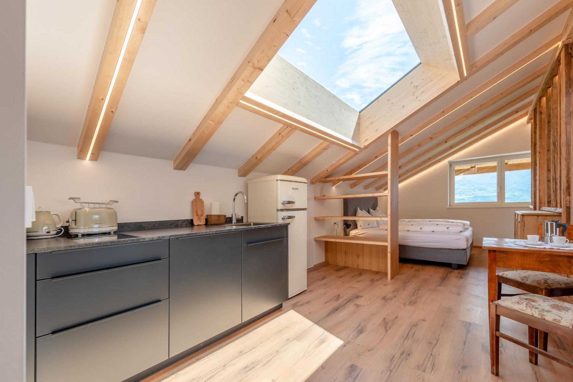 Appartments Das Hubertus Termeno Bagian luar foto