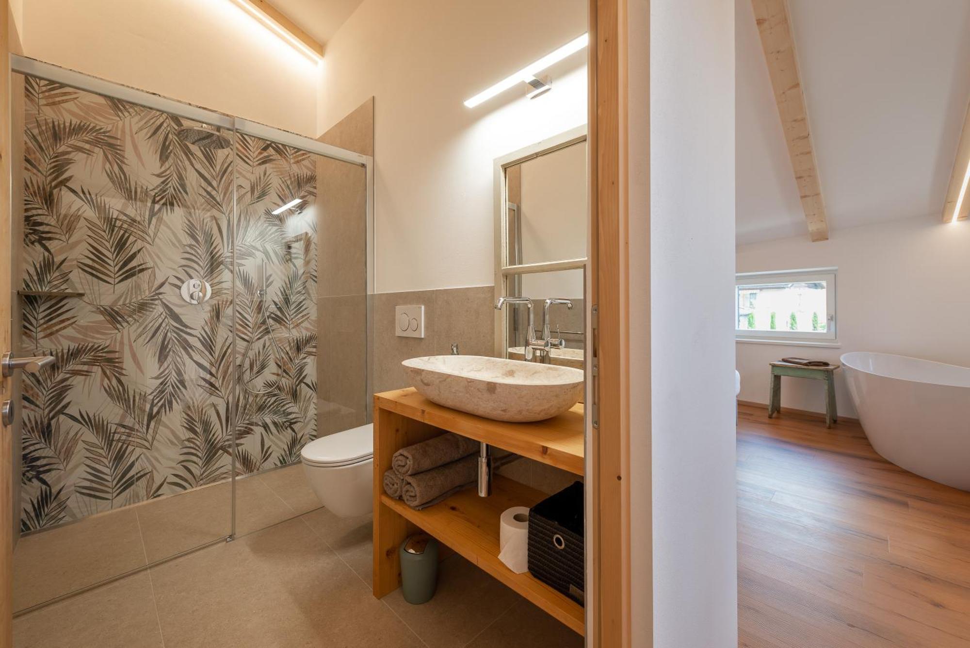 Appartments Das Hubertus Termeno Bagian luar foto
